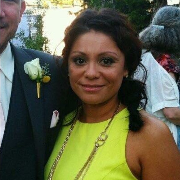 Meet your Posher, Karla - Picture 1 of 1